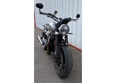 TRIUMPH SPEED TWIN 1200
